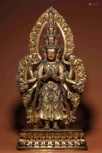 A CHINESE GILT BRONZE FIGURE OF GUANYIN BUDDHA STATUE