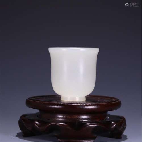 A CHINESE WHITE JADE CUP