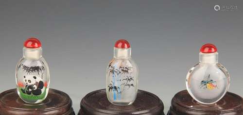 GROUP OF THREE INNER PAINTED GLASS SNUFF BOTTLE