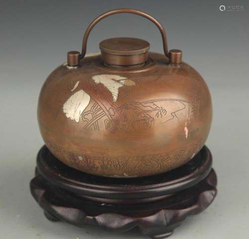 A FINE CHARACTER CARVING BRONZE HAND WARMER