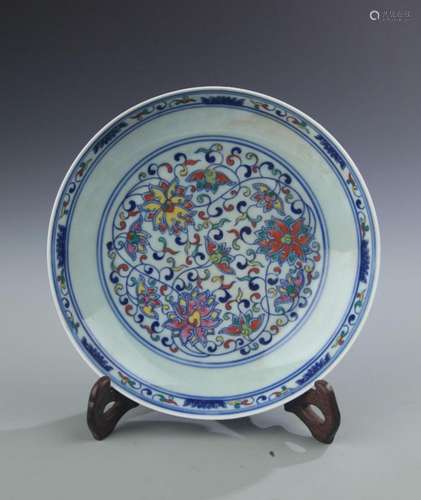 RARE DOU CAI COLOR FLOWER PATTERN PORCELAIN PLATE