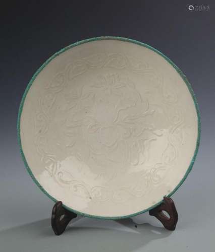 RARE DING KILN LOTUS FLOWER PATTERN PORCELAIN PLATE