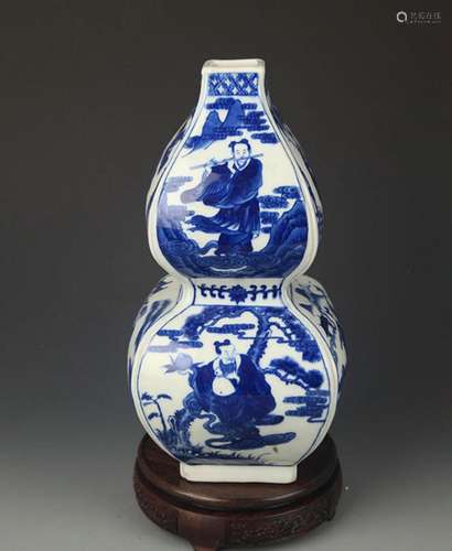 BLUE AND WHITE CHARACTER PATTERN CUCURBIT SHAPE VASE