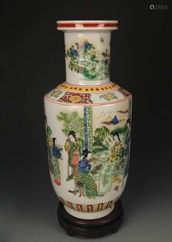 FAMILLE VERTE STORY PATTERN WOODEN CLUB STYLE VASE