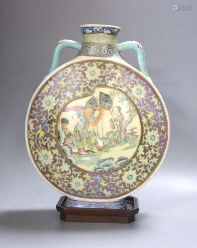 A Chinese famille rose moon flask, 19th century, restored 27...