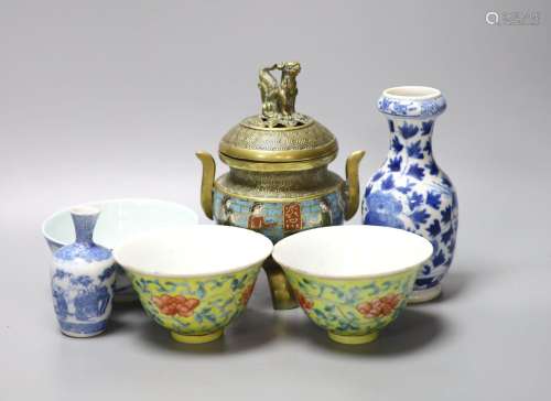A group of Chinese porcelain, 19th /20th century, to include...