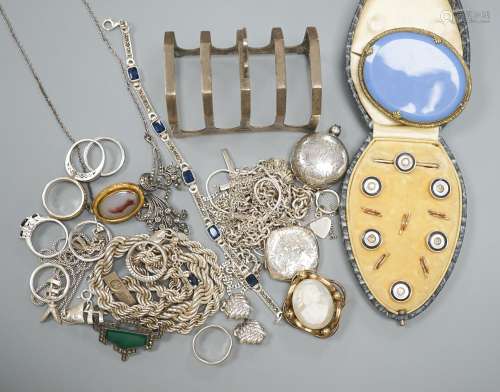 Mixed jewellery including silver and costume, together with ...