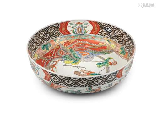 A LARGE IMARI ‘PHOENIX’ PORCELAIN BOWL Japan, Meiji period T...