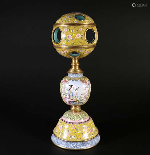 Bronze Enamel Color Painting Lamp, China