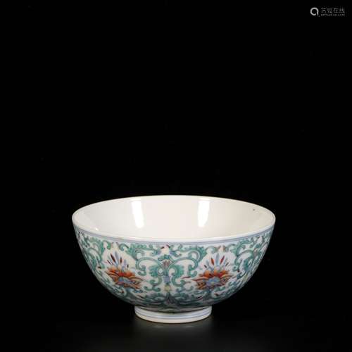 Doucai Porcelain 