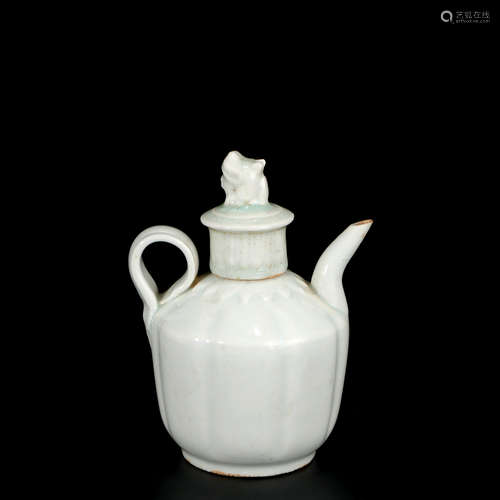 Hutian Kiln Porcelain Wine Pot, China