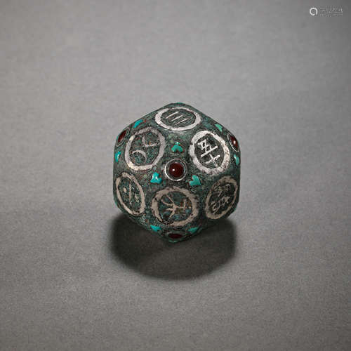 CHINESE HAN DYNASTY BRONZE DICE INLAID WITH GOLD, SILVER AND...