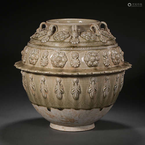 CHINESE SUI DYNASTY XIANGZHOU WARE PASTE FLOWER PATTERN LOTU...