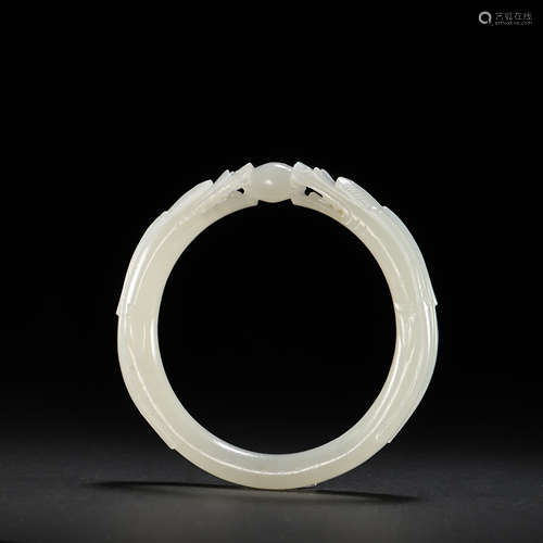 HETIAN JADE DRAGON BRACELET, QING DYNASTY, CHINA