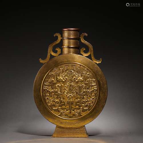 CHINESE QING DYNASTY GILT BRONZE FLAT BOTTLE FROM ZAOBANCHU