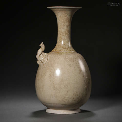 CHINESE SUI DYNASTY XIANGZHOU WARE GREEN GLAZE BOTTLE