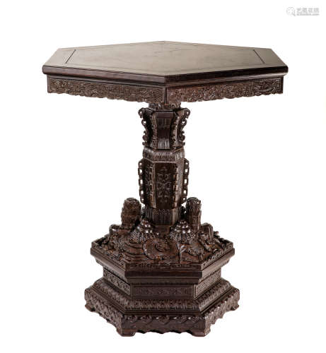 CHINESE QING DYNASTY ROSEWOOD TABLE