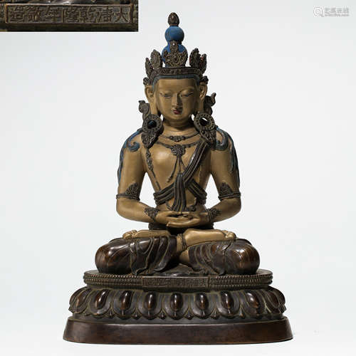 CHINESE QING DYNASTY GILT BRONZE SITTING BUDDHA STATUE