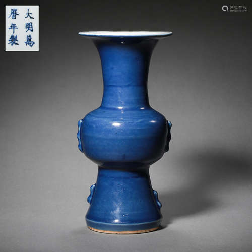 CHINESE JI BLUE GLAZE ZUN, WANLI PERIOD, MING DYNASTY