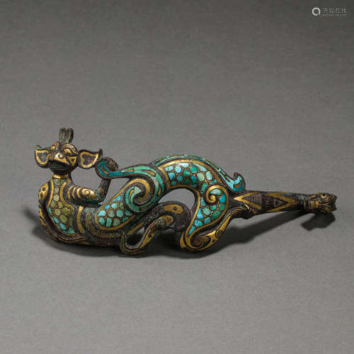 CHINESE BRONZE BELT HOOK INLAID WITH GOLD AND SILVER, WARRIN...