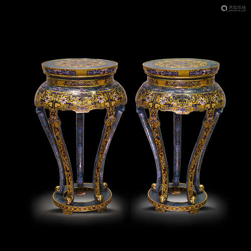 A PAIR OF CHINESE COPPER CLOISONNE FLOWER JI, QING DYNASTY