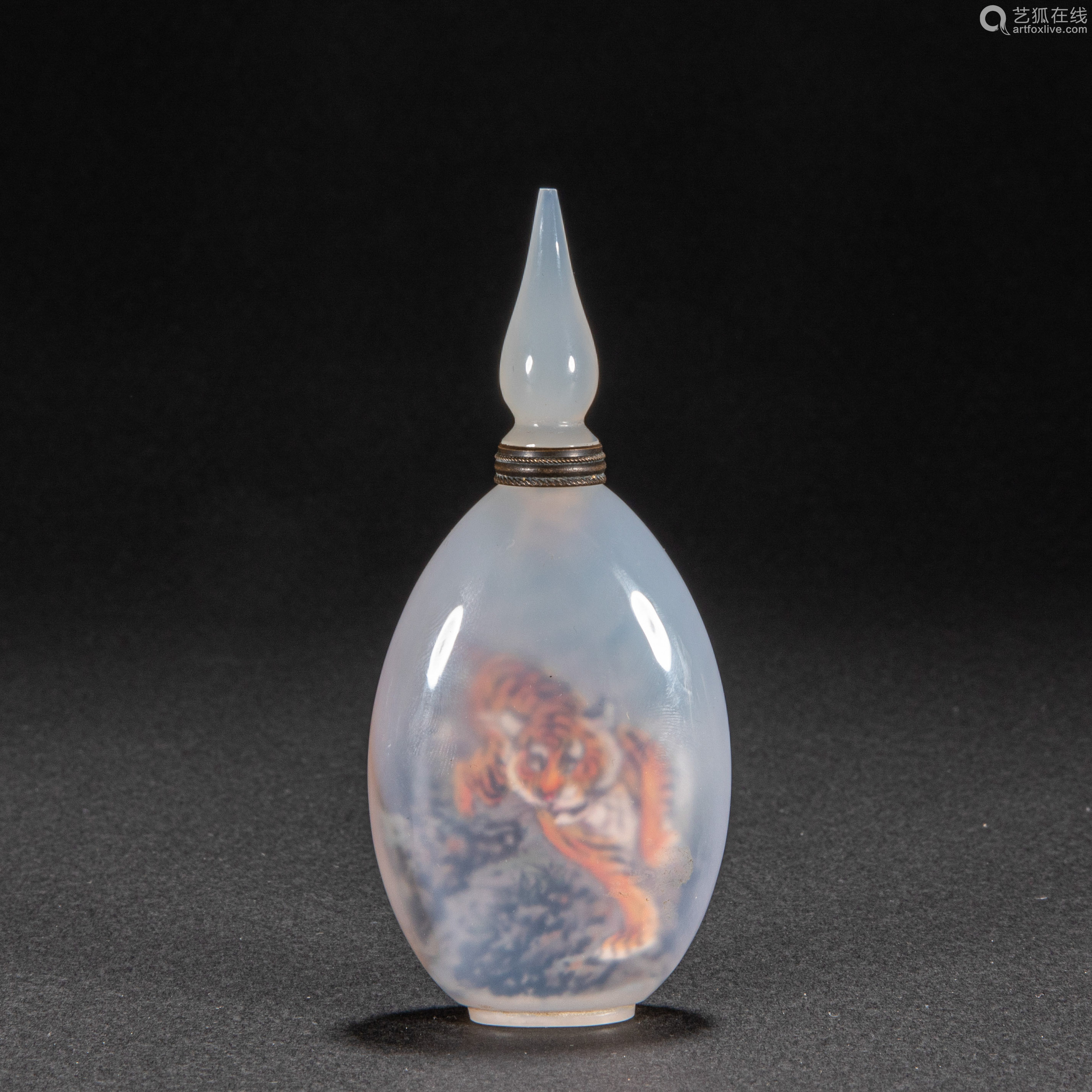 清代玛瑙内画鼻烟壶-【成交 价格 图片】