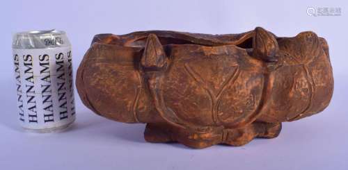 A LARGE EARLY 20TH CENTURY JAPANESE MEIJI PERIOD POTTERY BRU...