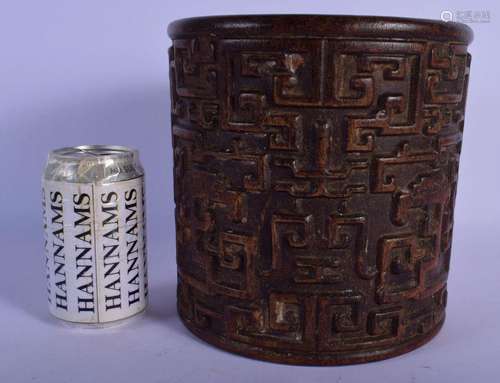 A RARE 18TH/19TH CENTURY CHINESE CARBED WOOD BRUSH POT BITON...