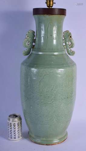 A VERY LARGE 18TH/19TH CENTURY CHINESE TWIN HANDLED CELADON ...