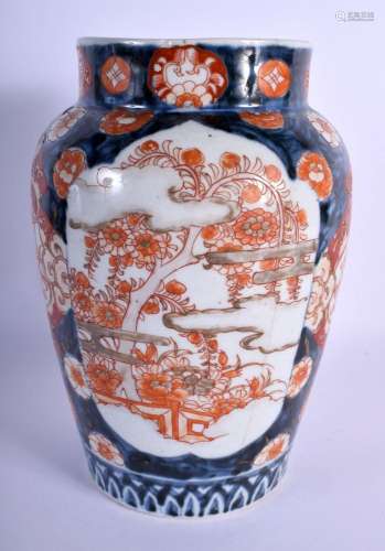 A 19TH CENTURY JAPANESE MEIJI PERIOD IMARI VASE painted with...
