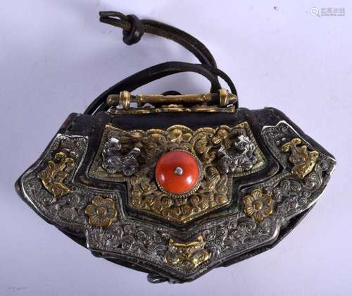 A 17TH/18TH CENTURY CHINESE TIBETAN GILT REPOUSSE BI METAL P...