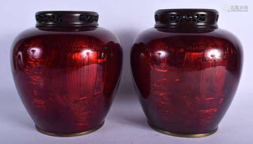 A PAIR OF EARLY 20TH CENTURY JAPANESE MEIJI PERIOD CLOISONNÉ...