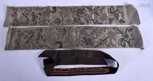 AN EARLY 20TH CENTURY CHINESE SILK HANGING together with a c...