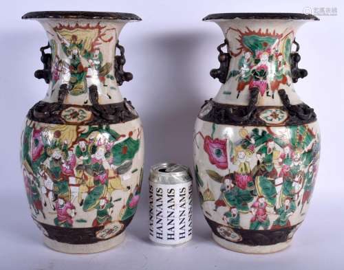 A PAIR OF 19TH CENTURY CHINESE CRACKLE GLAZED FAMILLE VERTE ...