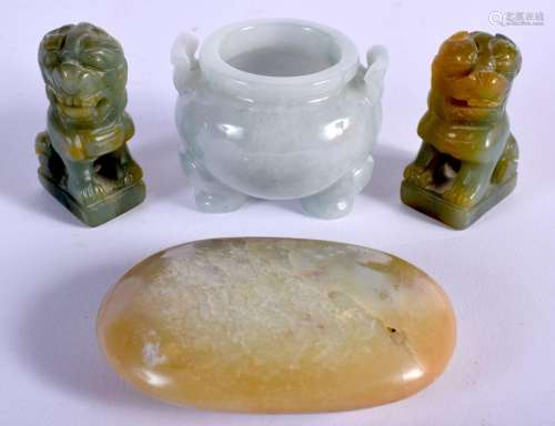 AN EARLY 20TH CENTURY CHINESE TWIN HANDLED JADE CENSER Late ...