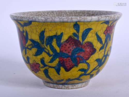 A CHINESE CRACKLE GLAZED TEABOWL 20th Century. 8.5 cm diamet...