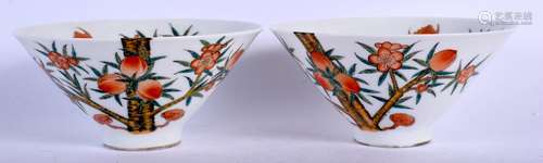 A PAIR OF CHINESE FAMILLE ROSE PORCELAIN BOWLS 20th Century....