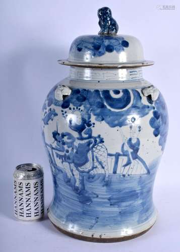 A LARGE CHINESE BLUE AND WHITE GINGER JAR AND COVER 20th Cen...