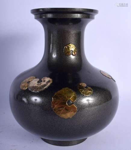 A JAPANESE TAISHO PERIOD MIXED METAL BULBOUS VASE decorated ...