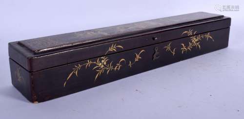 AN EARLY 19TH CENTURY CHINESE EXPORT BLACK LACQUER FAN BOX Q...