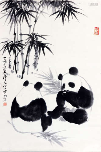吴作人 熊猫 纸本镜片