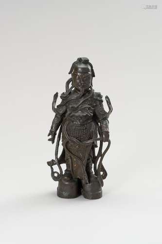 A BRONZE FIGURE OF A HEAVENLY KING