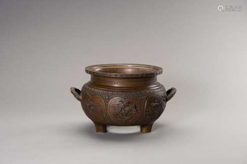 A LARGE AND HEAVY BRONZE TRIPOD CENSER