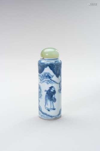 A BLUE AND WHITE PORCELAIN SNUFF BOTTLE