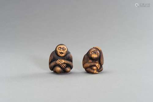 TWO CONTEMPORARY BOXWOOD NETSUKE OF MONKEYS