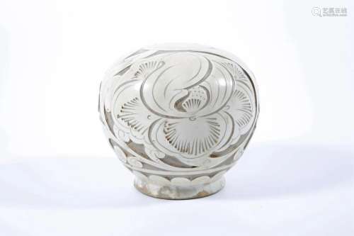 Carved Saving Pot, Cizhou Ware