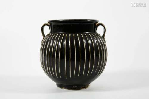 Black Glazed Jar with Lines Design