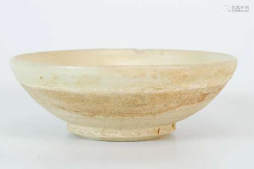 White-glazed bowl