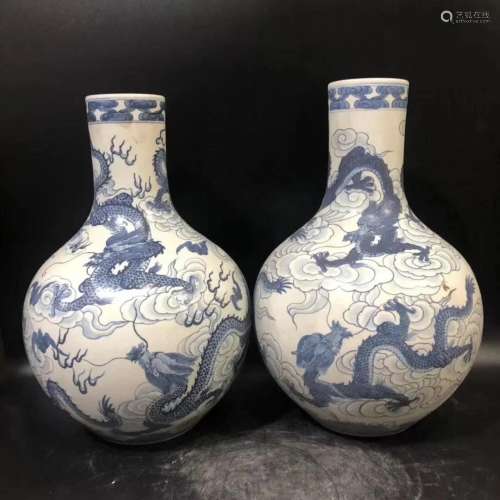 Qing old dragon sky ball bottle, hand-work painting