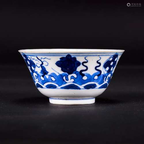 A BLUE AND WHITE 'BAJIXIANG' BOWL